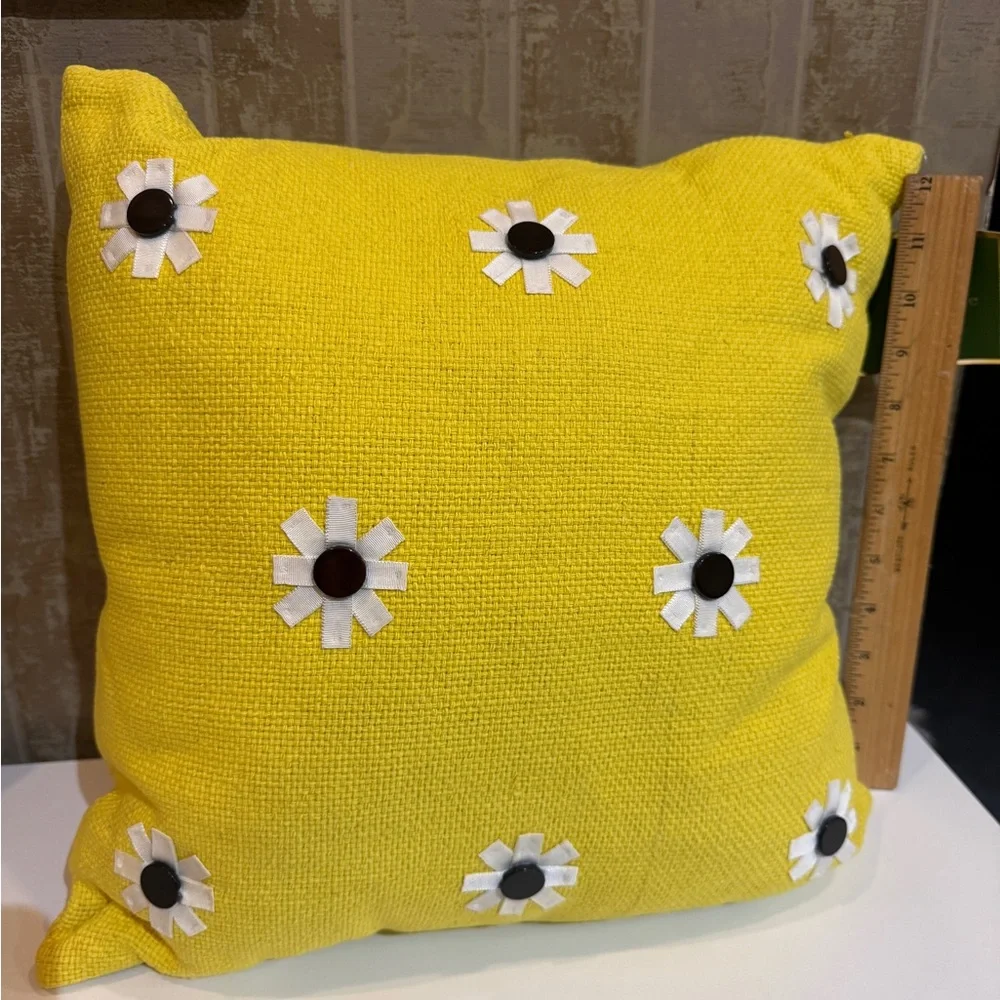 Kate Spade‎ Sunflower Yellow Floral Accent Pillow NWT